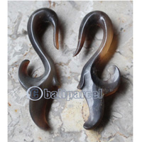 Pair Of Organic Body Piercing, Handmade With Horn