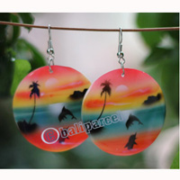Airbrush Earring, Made From Shell