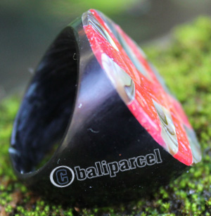Ring Made From Resin With Shell And Redcoral