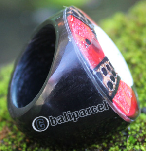 Ring Made From Resin With Shell And Redcoral