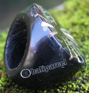 Ring Made From Resin With Shell