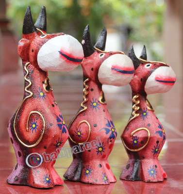 Wooden Cow Set Of 3 With Dot Art Painted, Hand Carved From Albesia Wood