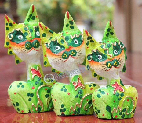 Wooden Cat Set Of 3 With Dot Art Painted, Hand Carved From Albesia Wood