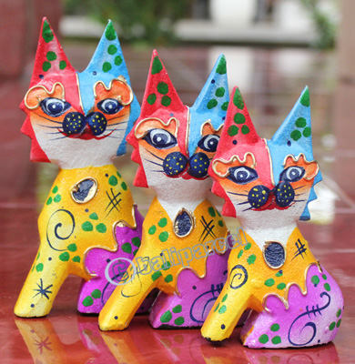 Wooden Cat Set Of 3 With Dot Art Painted, Hand Carved From Albesia Wood