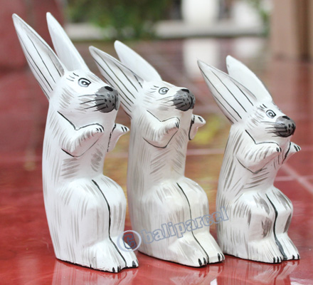 Wooden Rabbit Set Of 3 With Dot Art Painted, Hand Carved From Albesia Wood