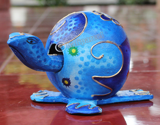 Tortoise, The Head Can Moved, Handcarved From Albesia Wood