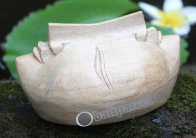 Wooden Jewlery Box Made With Wcrocodile Wood