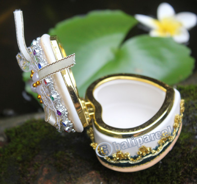 Ceramic Jewelry Box