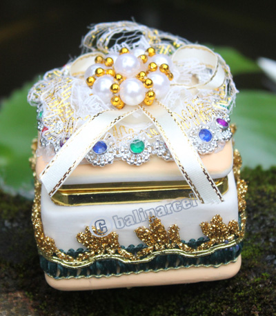 Ceramic Jewelry Box