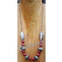 Necklace, Made From Mutiara With Metal
