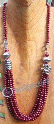 Necklace, Made From Metal With Mutiara