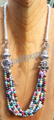 Necklace, Made From Metal With Mutiara