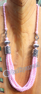 Necklace, Made From Metal With Mutiara