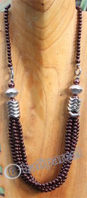 Necklace, Made From Metal With Mutiara