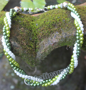 Necklace, Made From Metal With Mutiara