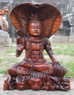 Wooden Siwa Meditating, Hand Carved From Suar Wood