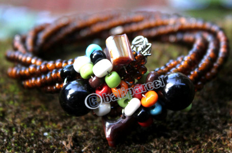 Bracelet, Made From Glassbeads With Shell