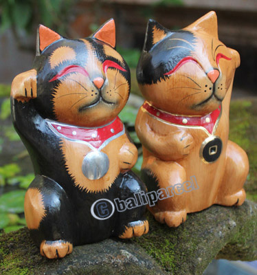Wooden Cat Set Of 2 With Painted, Hand Carved From Albesia Wood