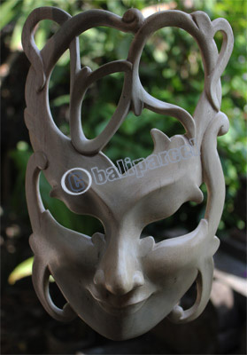 Wooden Mask Carving, Hand Carved From Waru Wood