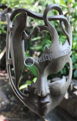 Wooden Mask Carving, Hand Carved From Waru Wood