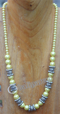 Necklace, Made From Mutiara