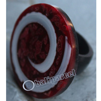 Ring, Made From Resin And Shell 
