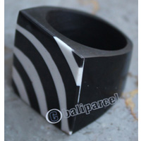Ring, Made From Resin And Shell 