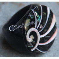 Ring, Made From Resin And Shell 