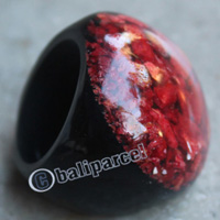 Ring, Made From Resin And Shell 