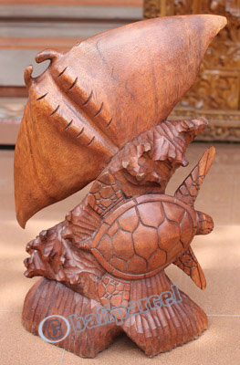 Wooden Turtle With Manta Ray, Hand Carved From Suar Wood