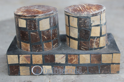 Salt And Pepper Shaker, Handmade From Resin Inlaid With Coconut Shell