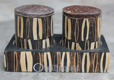 Salt And Pepper Shaker, Handmade From Resin Inlaid With Coconut Shell