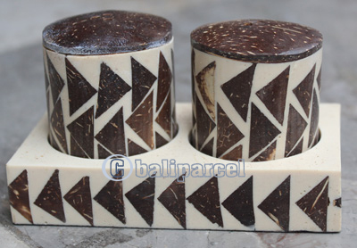 Salt And Pepper Shaker, Handmade From Resin Inlaid With Coconut Shell