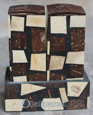 Salt And Pepper Shaker, Handmade From Resin Inlaid With Coconut Shell