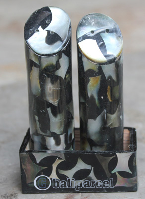 Salt And Pepper Shaker, Handmade From Resin Inlaid With Shell