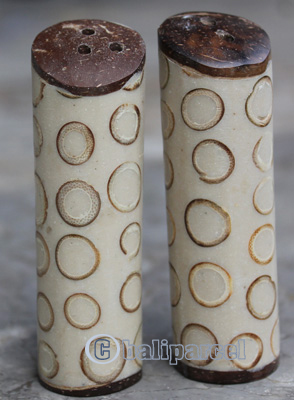 Salt And Pepper Shaker, Handmade From Resin Inlaid With Bamboo
