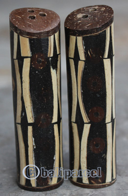 Salt And Pepper Shaker, Handmade From Resin Inlaid With Coconut Shell