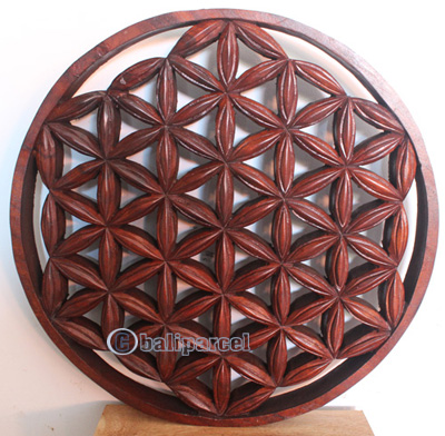 Wooden Wallhanging, Sircle, Made From Suar Wood
