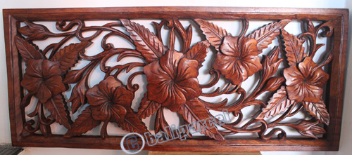 Wooden Wallhanging, Hibiscus, Made From Suar Wood
