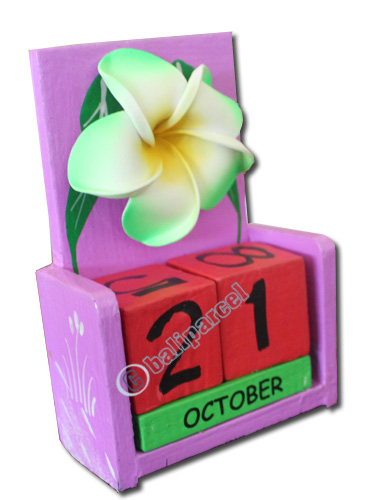 Wooden Calendar With Flower, Hadmade From Albesia Wood