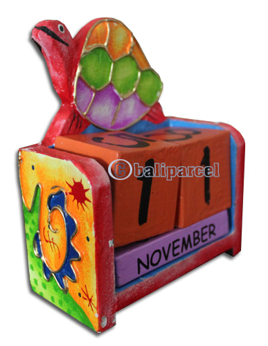 Wooden Calendar With Turtle, Hadmade From Albesia Wood