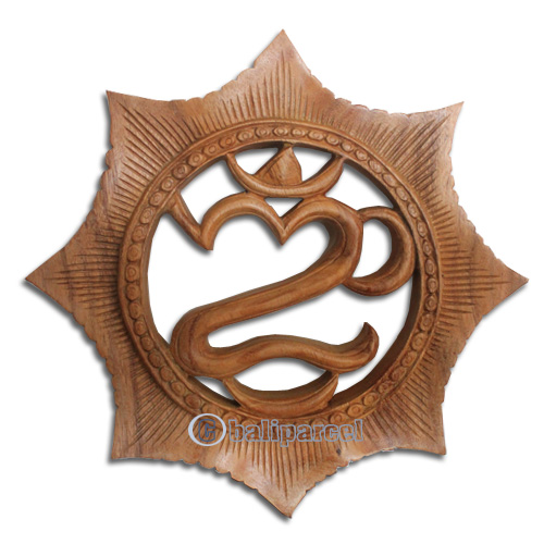 Wooden Wallhanging, OM, Made From Suar Wood With Natural Polish