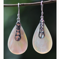 Earring Silver With Shell
