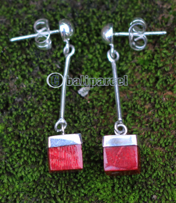 Earring Silver With Coral