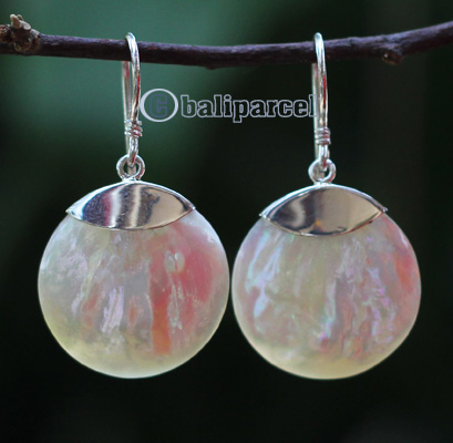 Earring Silver With Shell