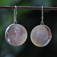 Earring Silver With Shell