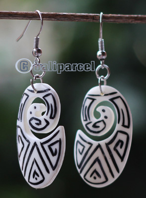 Earring Bone Carving With Tatto