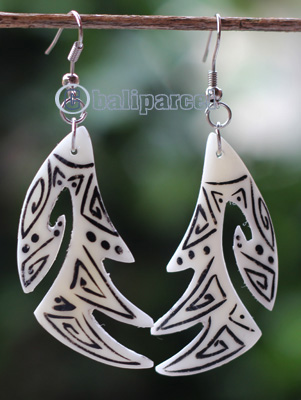 Earring Bone Carving With Tatto