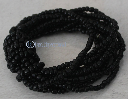 Bracelet With Glassbead