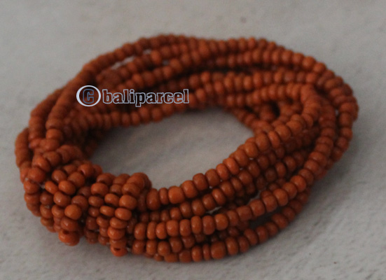 Bracelet With Glassbead